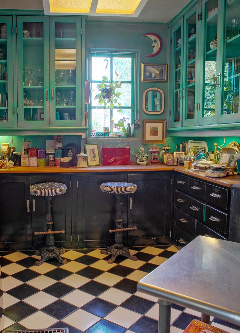 The Surgeon’s House Jerome Arizona Bed & Breakfast kitchen counter and