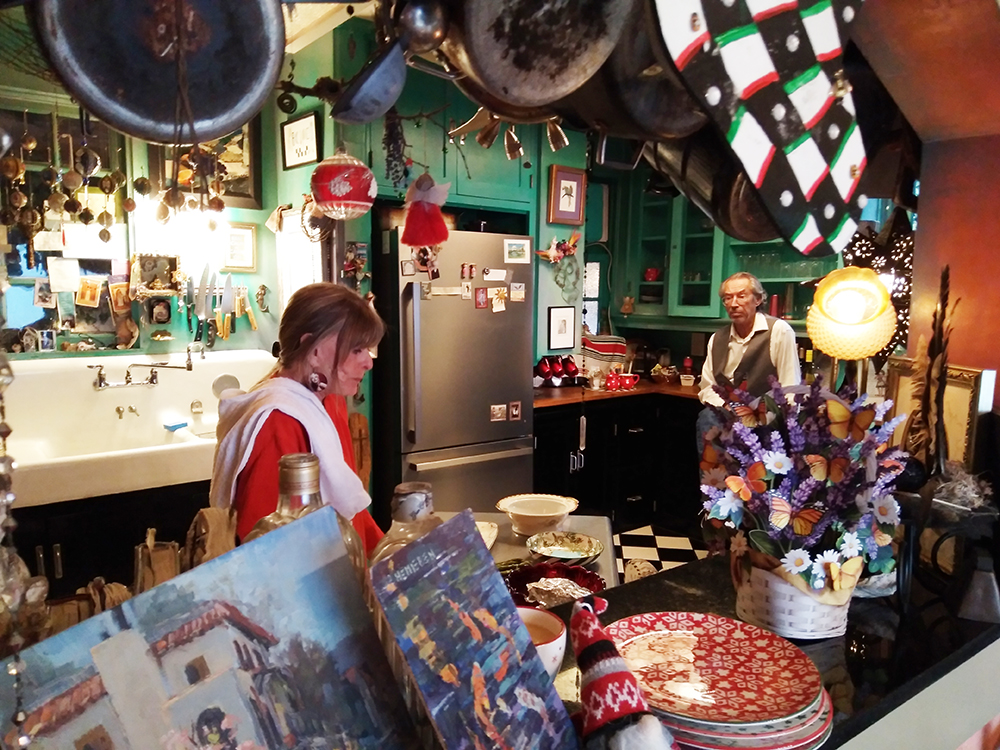 A Hopping Holiday Extravaganza